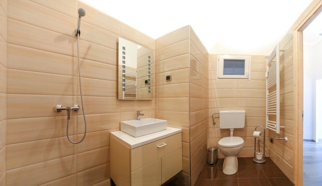 Central Apartment בודפשט חדר תמונה